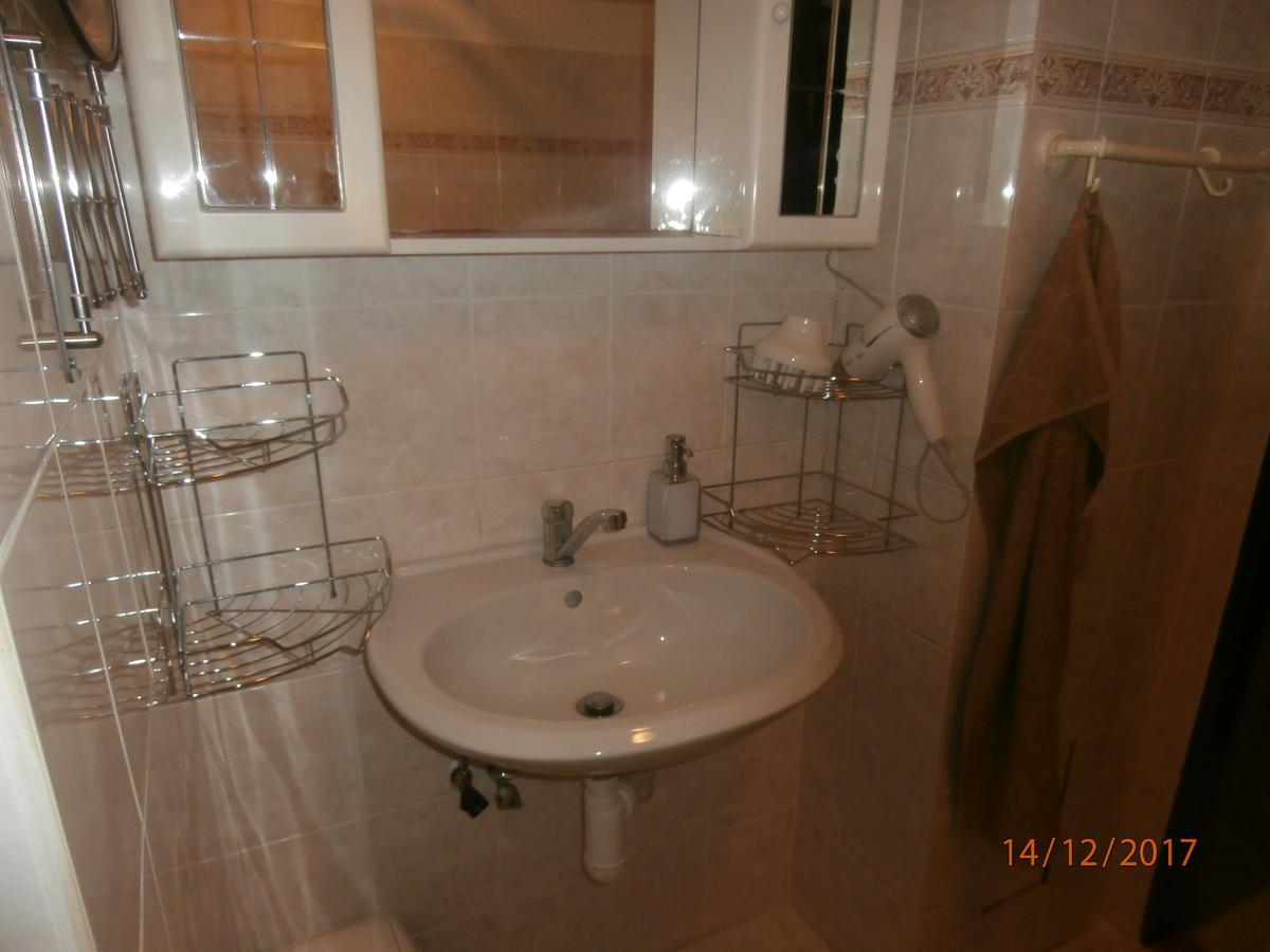Apartman Aya Janov nad Nisou Esterno foto
